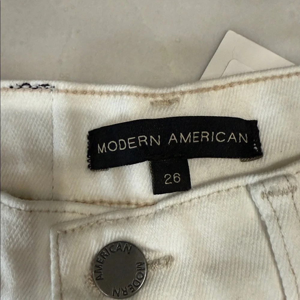 Modern American Anthropologie Women's high rise cutoff White denim Shorts - Picture 6 of 8